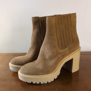 Dolce Vita Caster H2O Waterproof Chelsea Boots Women’s 7 Suede Lug Block Heel